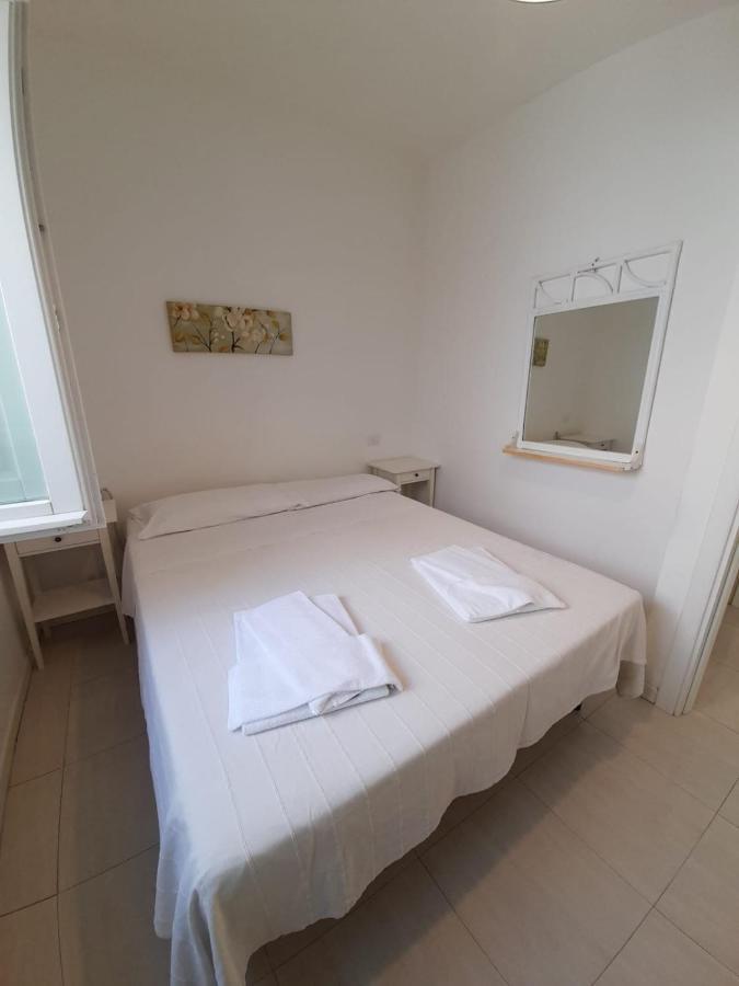 Residence I Pagghiari Bungalow Вулкано Экстерьер фото